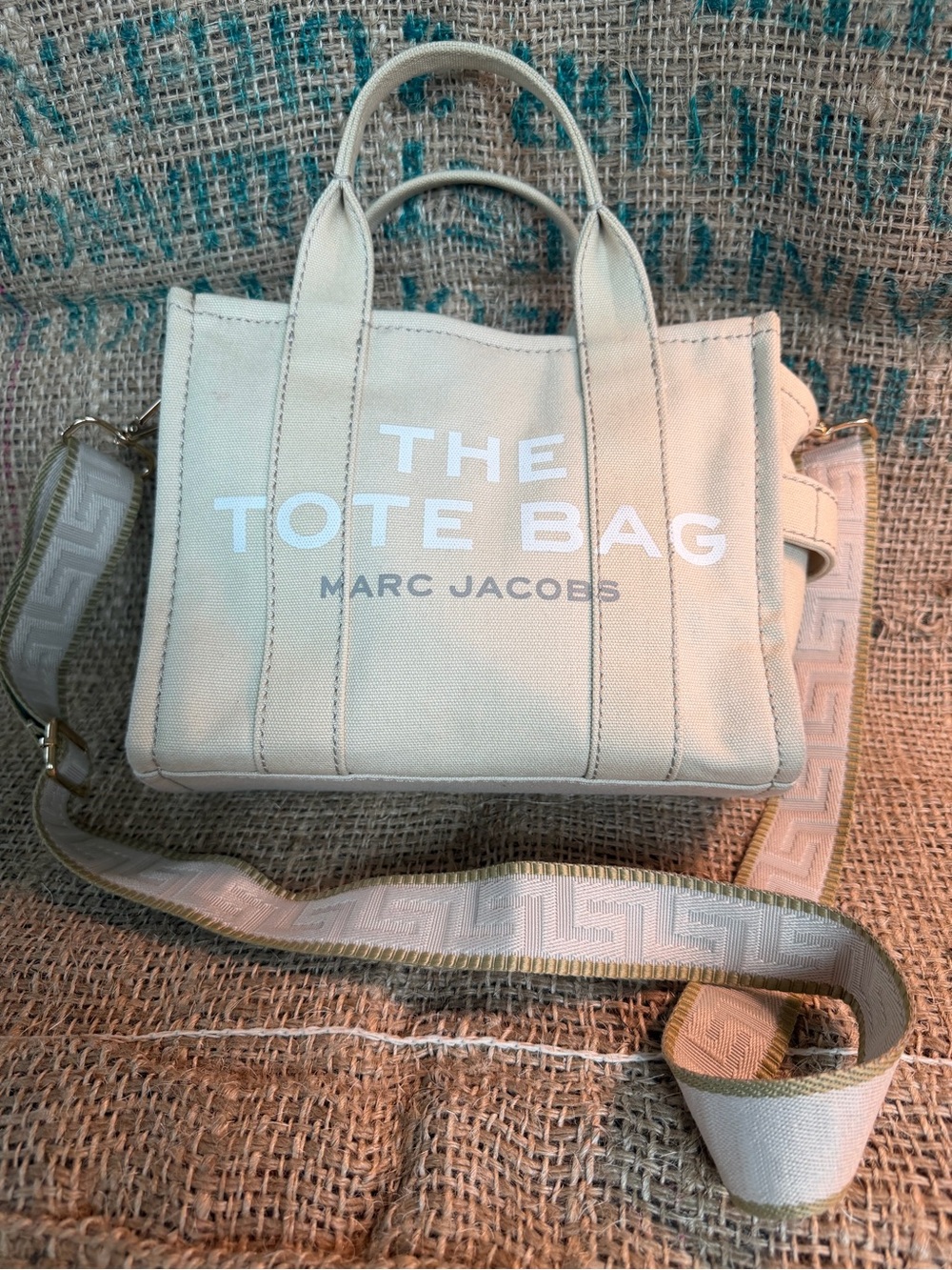 Marc Jacobs Canvas Tote Bag in Beige with White Logo - Picture 12 of 12